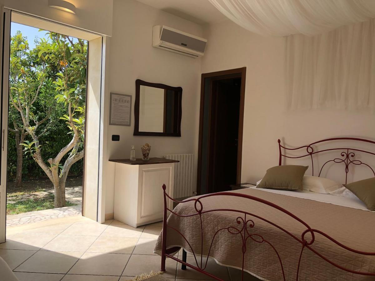 B&B Tenuta La Cornula San Donato di Lecce Dış mekan fotoğraf